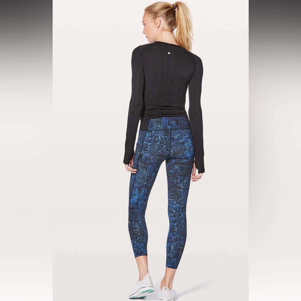 Lululemon Keep Your Form Tight 25" - City Lights Multi Black / Black - Size 2 - Picture 3 of 13